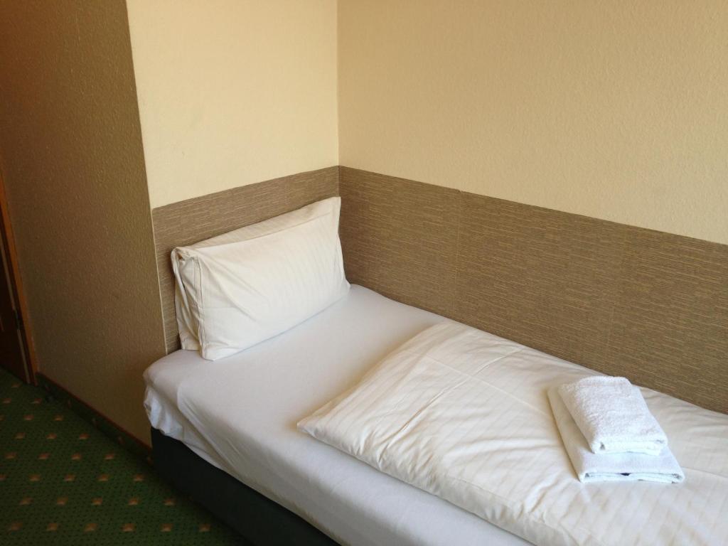 Hotel An Der Marktkirche Hannover Room photo